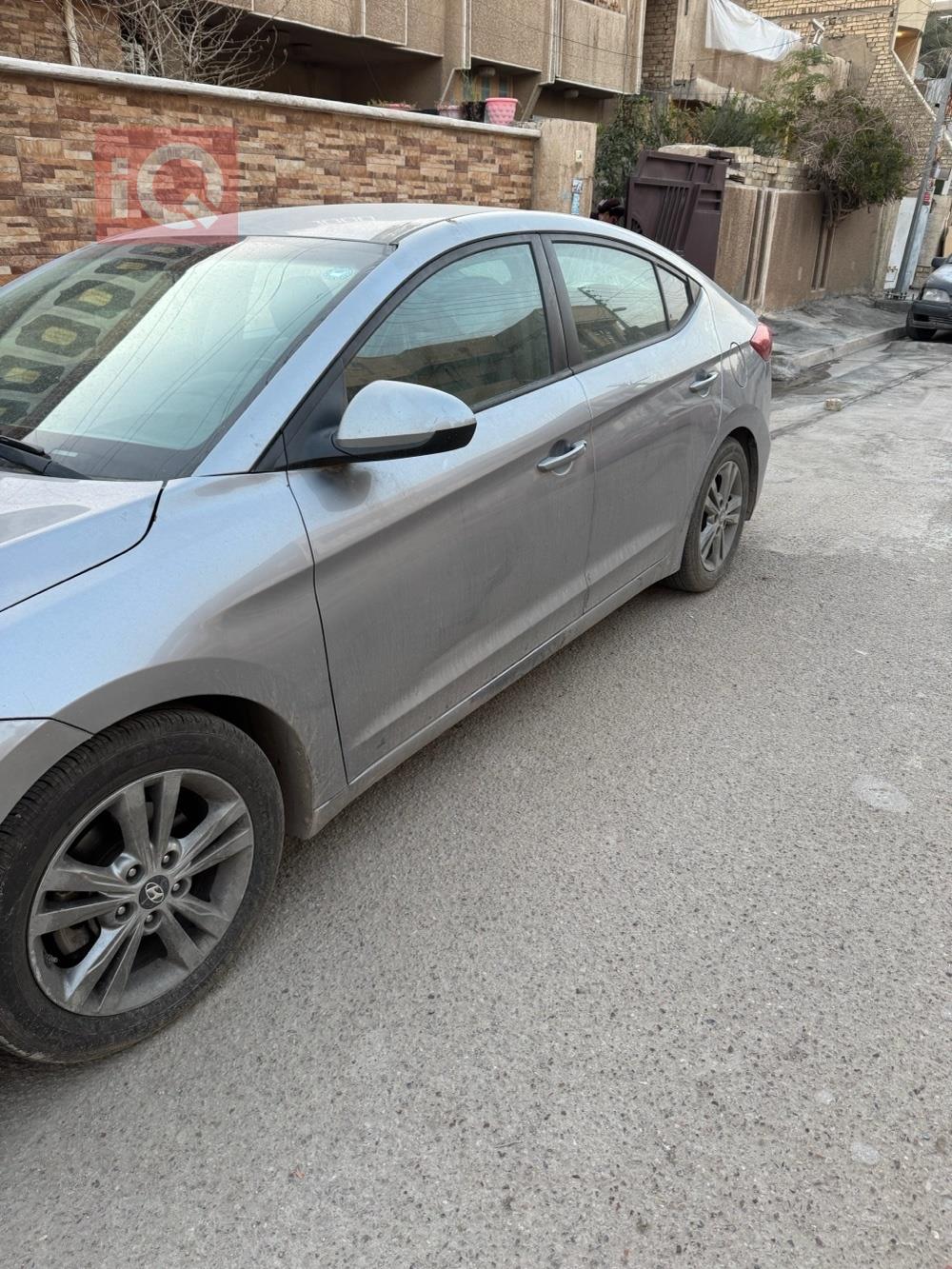 هیۆندای ئەلەنترا